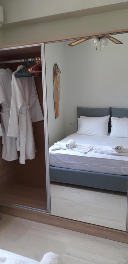 Alexandra'S Apartments - Port Of Zante Екстер'єр фото