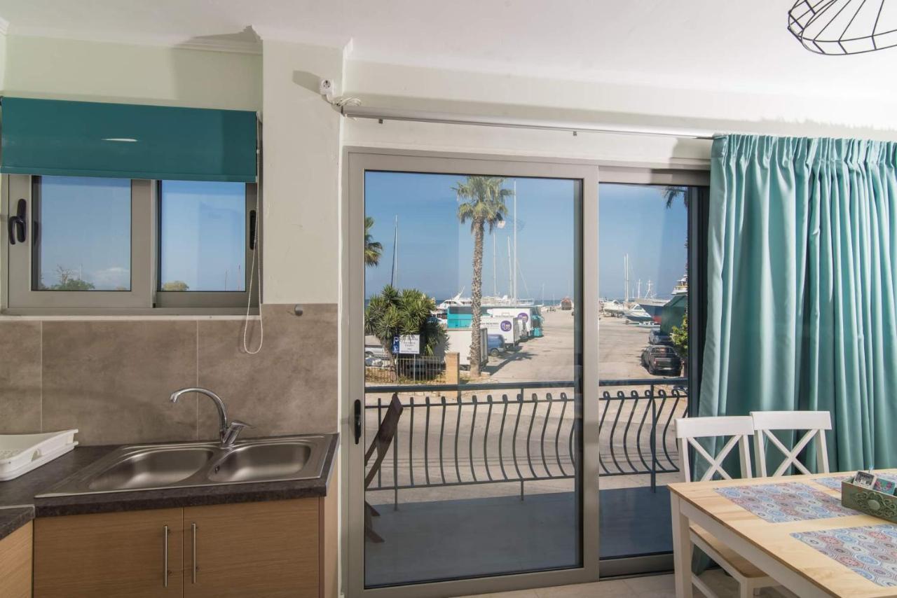 Alexandra'S Apartments - Port Of Zante Екстер'єр фото
