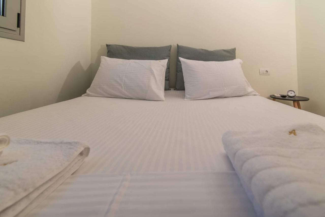 Alexandra'S Apartments - Port Of Zante Екстер'єр фото